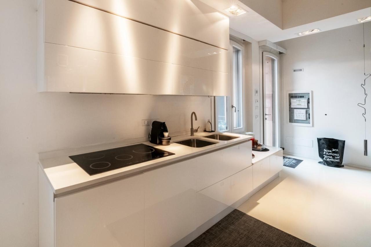 Charming Flat In Centro A Ferrara Con Posto Auto Villa Exterior foto